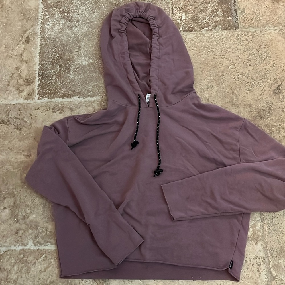 PINK lavender sweatshirt cropped medium open back